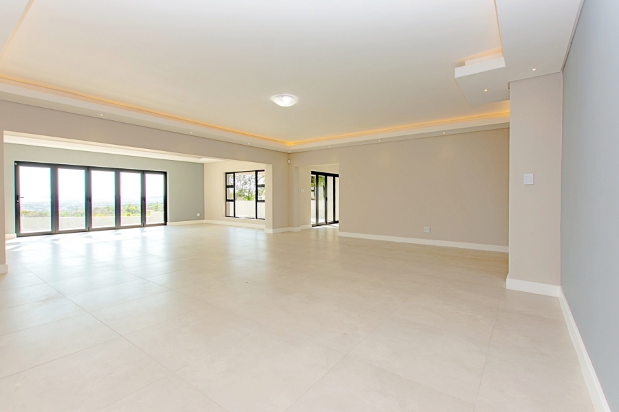 5 Bedroom Property for Sale in Myburgh Park Western Cape